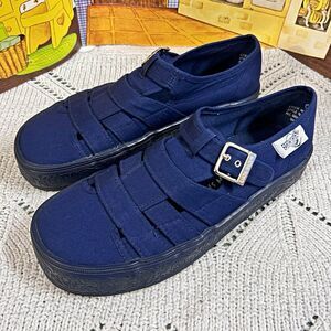 Vintage Earth Shoe Womens 7.5 Blue Canvas Fisherman Sandals Caged Lug Sole Y2K